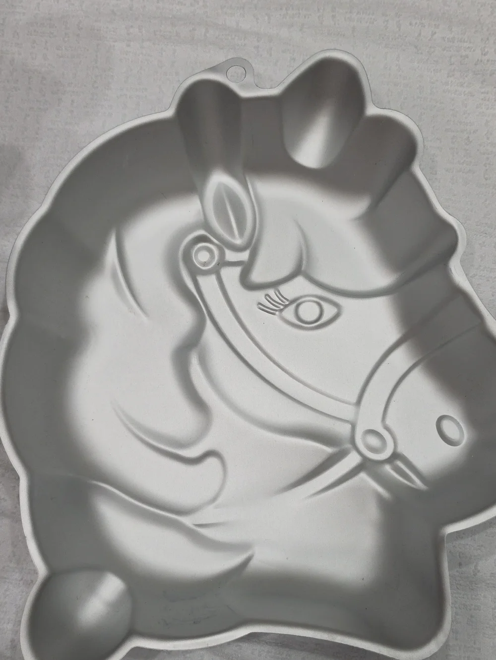 New Wilton Pony Cake Pan